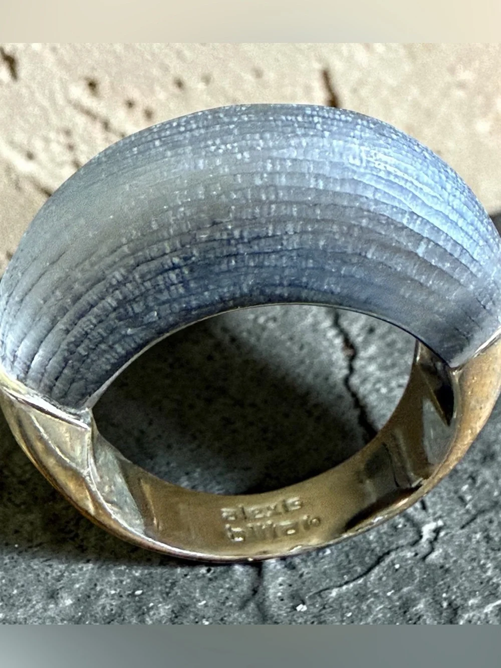 Alexis Bittar Blue Textured Lucite Dome Ring Size 8 Designer Statement